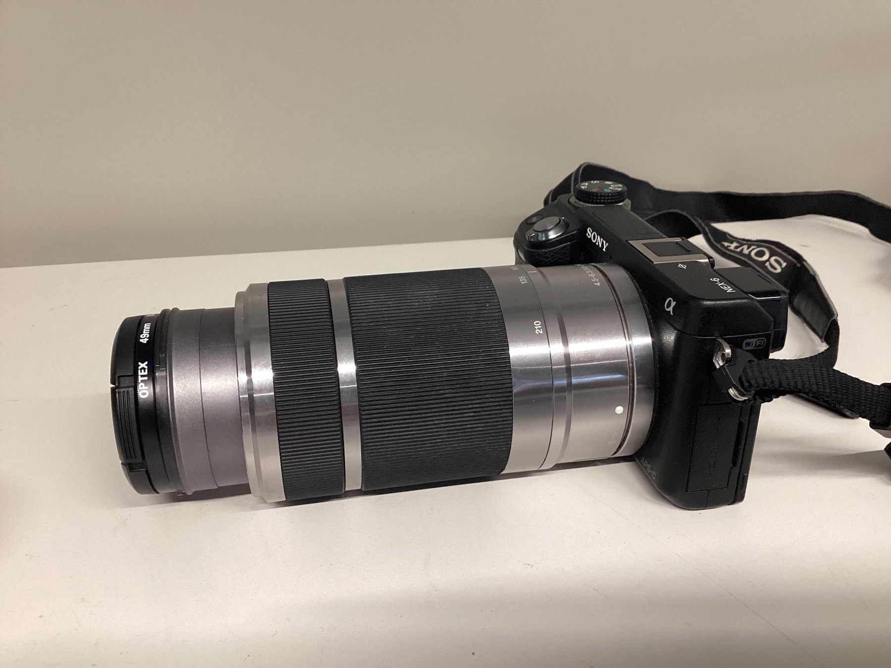 Sony Fotocamera: Sony Alpha NEX-6 Systemkamera mit Objektiven -Wiitergäh – Usato da Zug venduto da GGZatWork 2