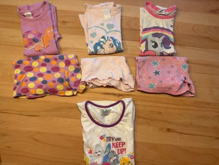 Gr116/128 🌼🌸 Sommer Leichte Pyjama