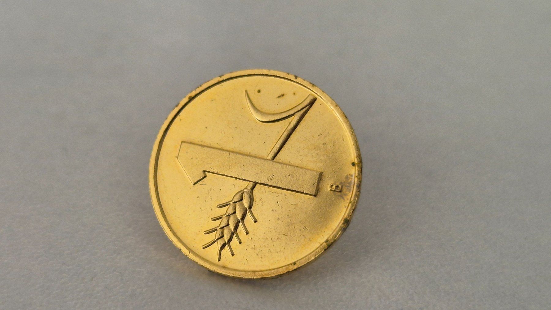 Placchette & Badge: vintage Schweizer 1 Rappen / Räppli    -     Pin – Usato da Niederweningen venduto da Obson
