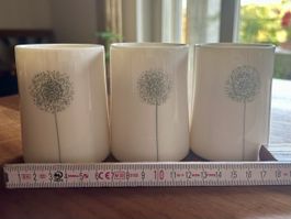 3 signierte Porzellan-Gefäße mit Pusteblumenmotiv,