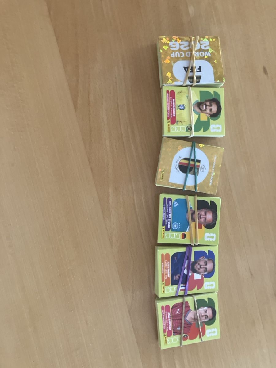 Panini Carte collezionabili: Panini United Edition 330 Stk – Nuovo (secondo la descrizione) da Rickenbach BL venduto da bar_8lwf 1