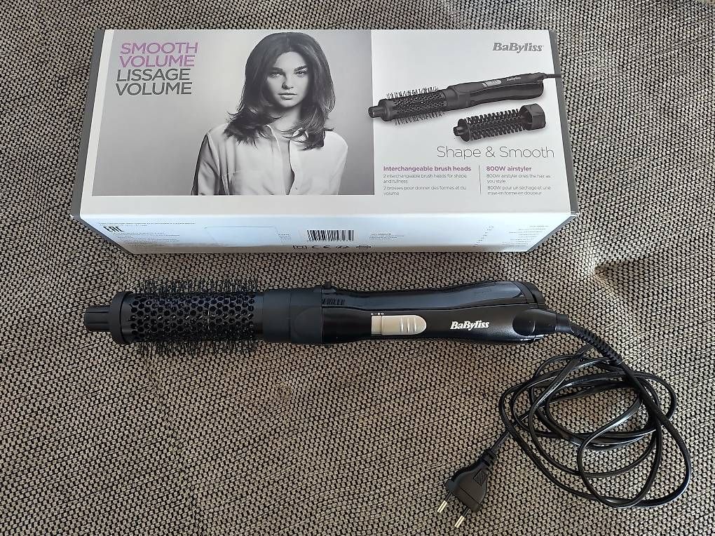 BaByliss Piastre & Arricciacapelli: Babyliss Warmluftbürste Shape Smooth AS82CHE – Usato da Wohlen AG venduto da gnabbr