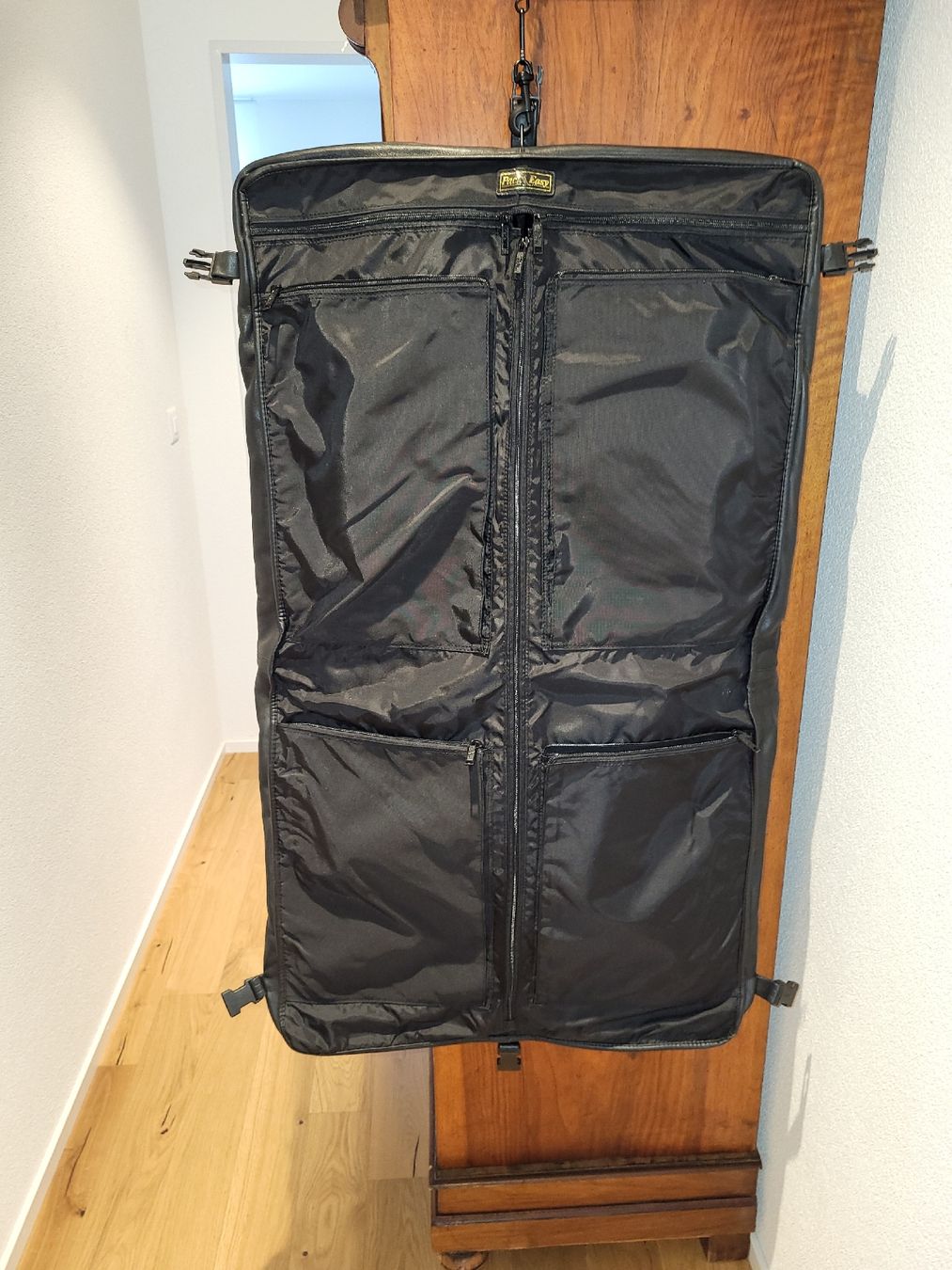Reisekoffer: Kleidersack, Reisetasche, Echtleder – Gebraucht aus Rietheim von Maronli 7