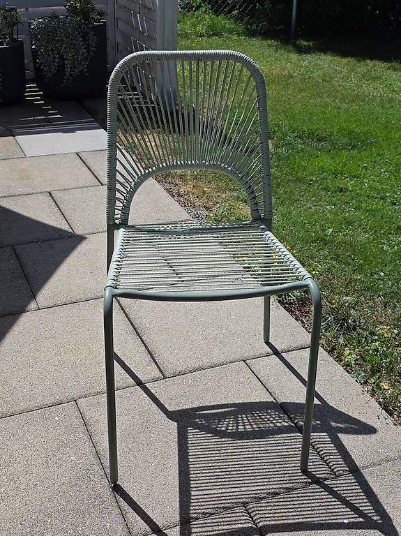 Stühle: Spaghetti- / Kord-Gartenstuhlset (4Stk) – Gebraucht aus Hausen am Albis von binarycode 1