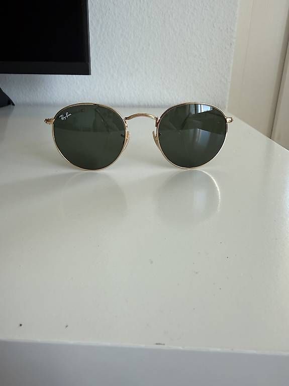 Occhiali & Lenti: Ray Ban Sonnenbrille – Usato da Zürich venduto da Angela_Chloe