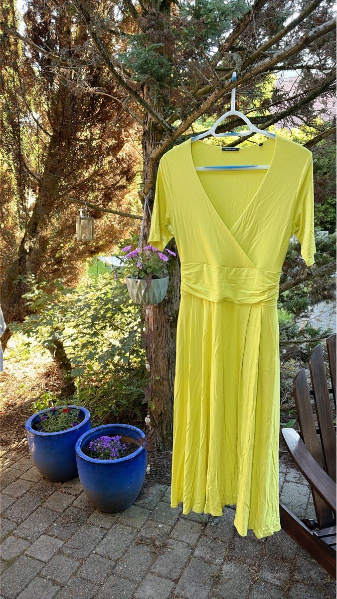 Vestiti: Sommerkleid, size 36 D, gelb – Usato da Adliswil venduto da Rampella