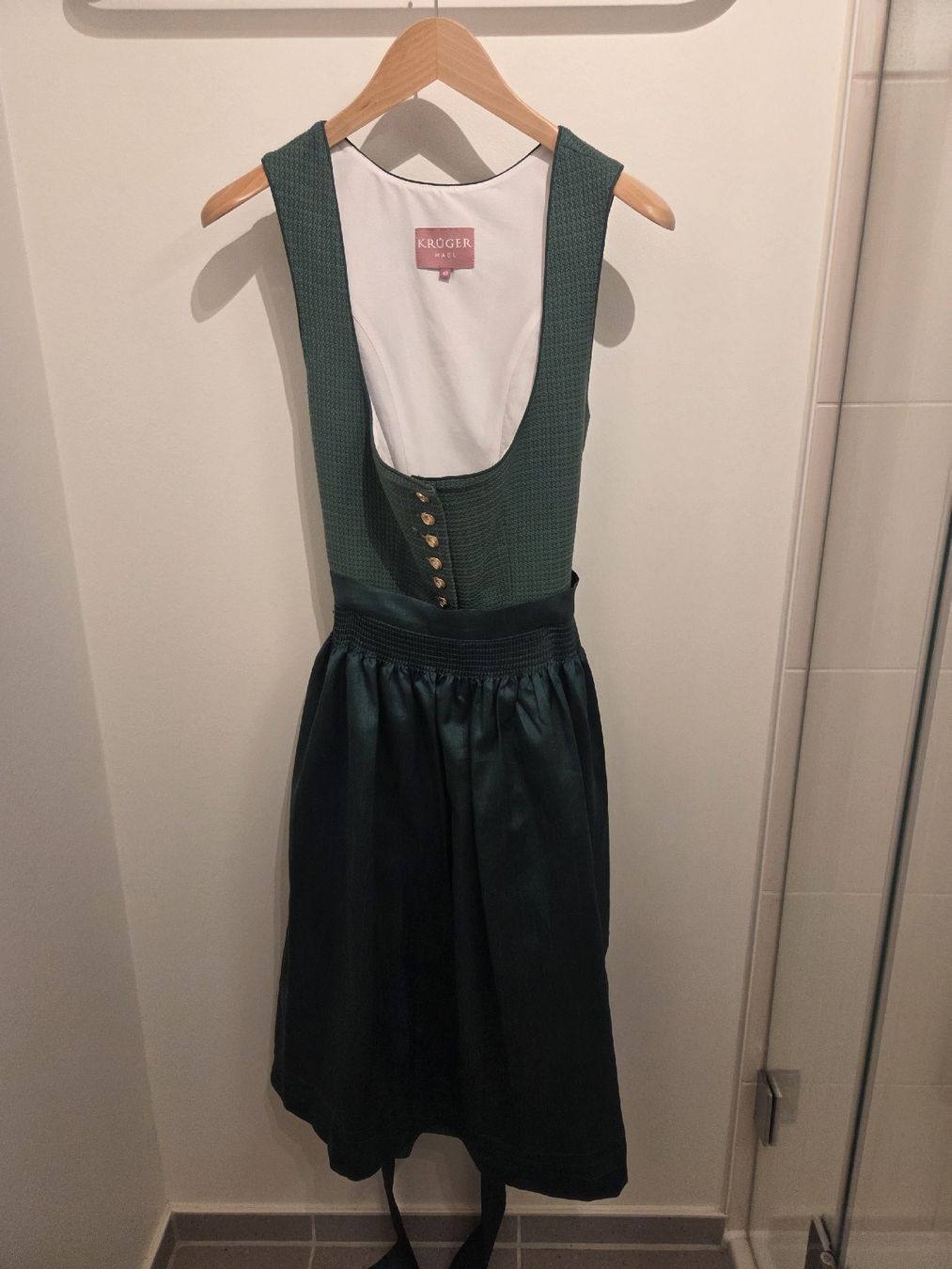 Krüger Kleider: Krüger Grünes Dirndl Grösse 40 – Neu (gemäss Beschreibung) aus Reinach BL von Larissa3100 5