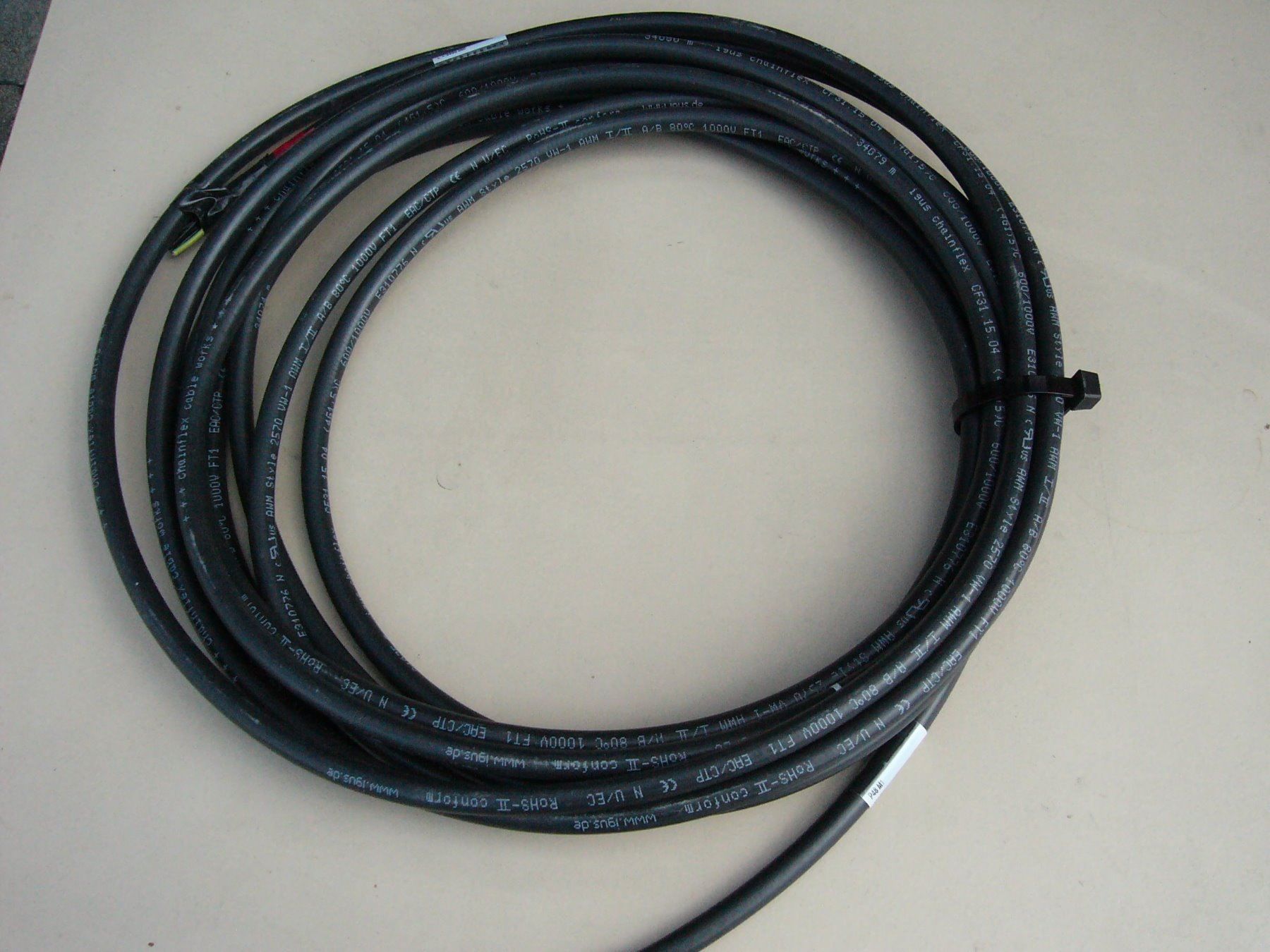 Igus Câbles: IGUS Chainflex Kabel 4x1.5mm2 – Neuf (Voir description) à Fulenbach par Hach0