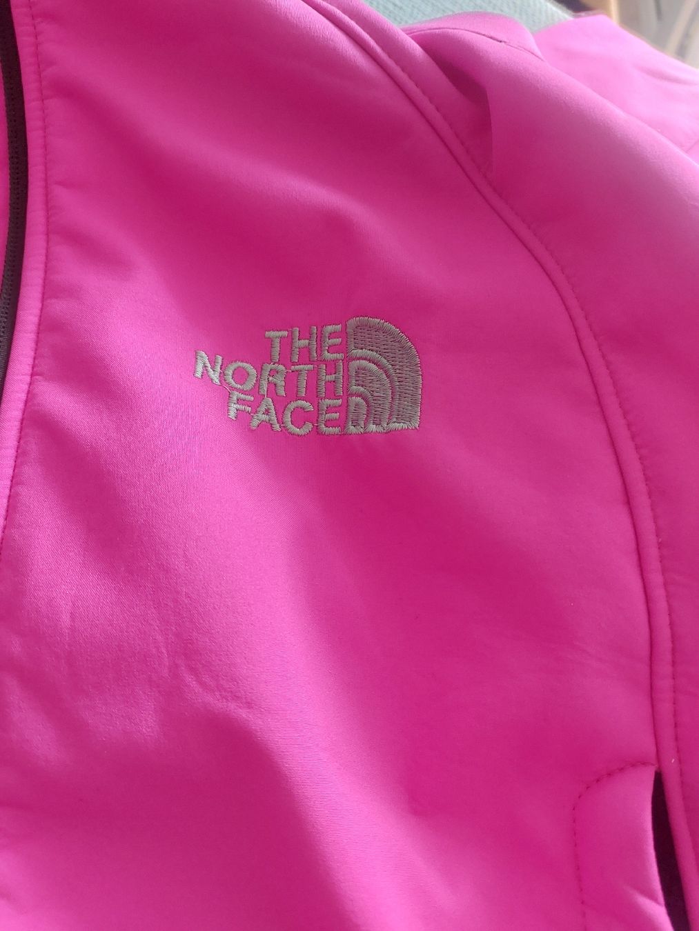 North Face Giacche: The North Face Softshelljacke pink Gr.S – Usato da Thun venduto da Alexanna 7
