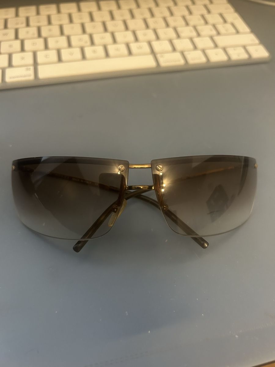 Gucci Lunettes & Verres: Gucci Sonnenbrille – D'occasion à Allschwil par selake990673 1