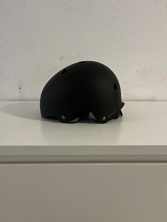 Caschi: Skate Helm – Usato da Kriens venduto da seeungeheuer67 3