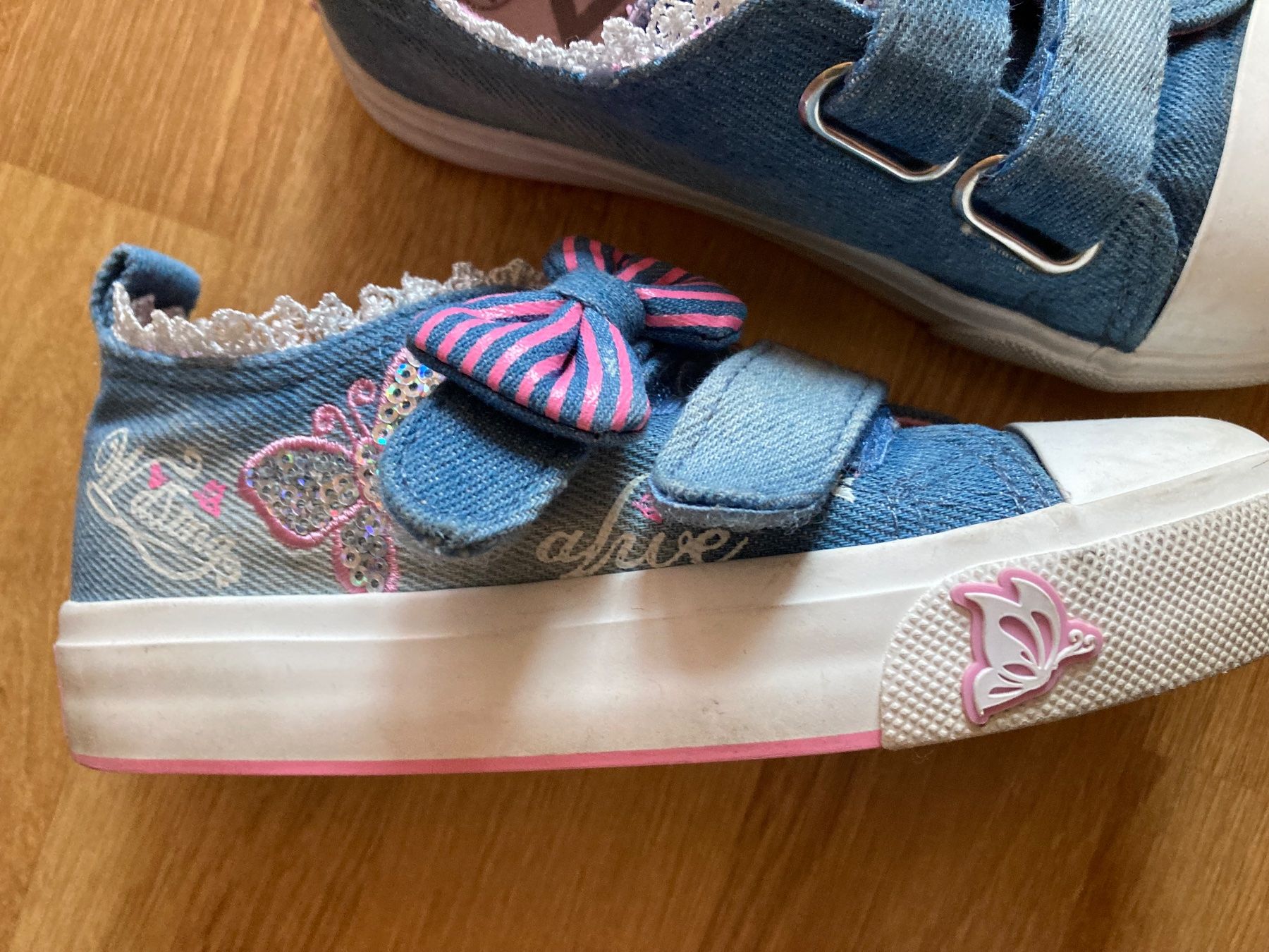 Scarpe per ragazze: Mädchen Jeans Schuhe Gr. 28 – Usato da Emmenbrücke venduto da JJ_89 2