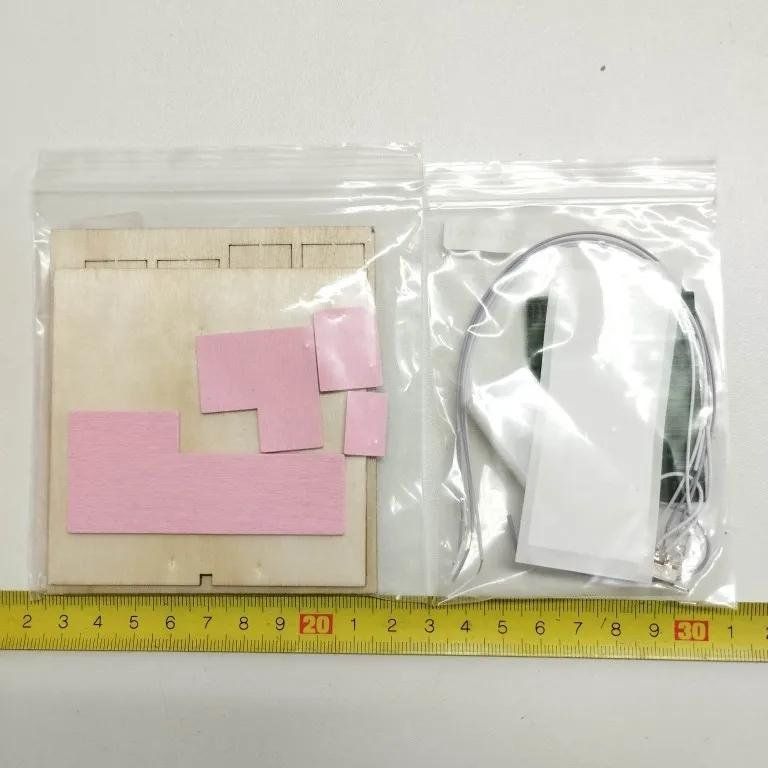 Case e mobili per bambole: DIY Miniature Dollhouse Kit- Neu – Nuovo (secondo la descrizione) da Glattbrugg venduto da ann_hy2y 3