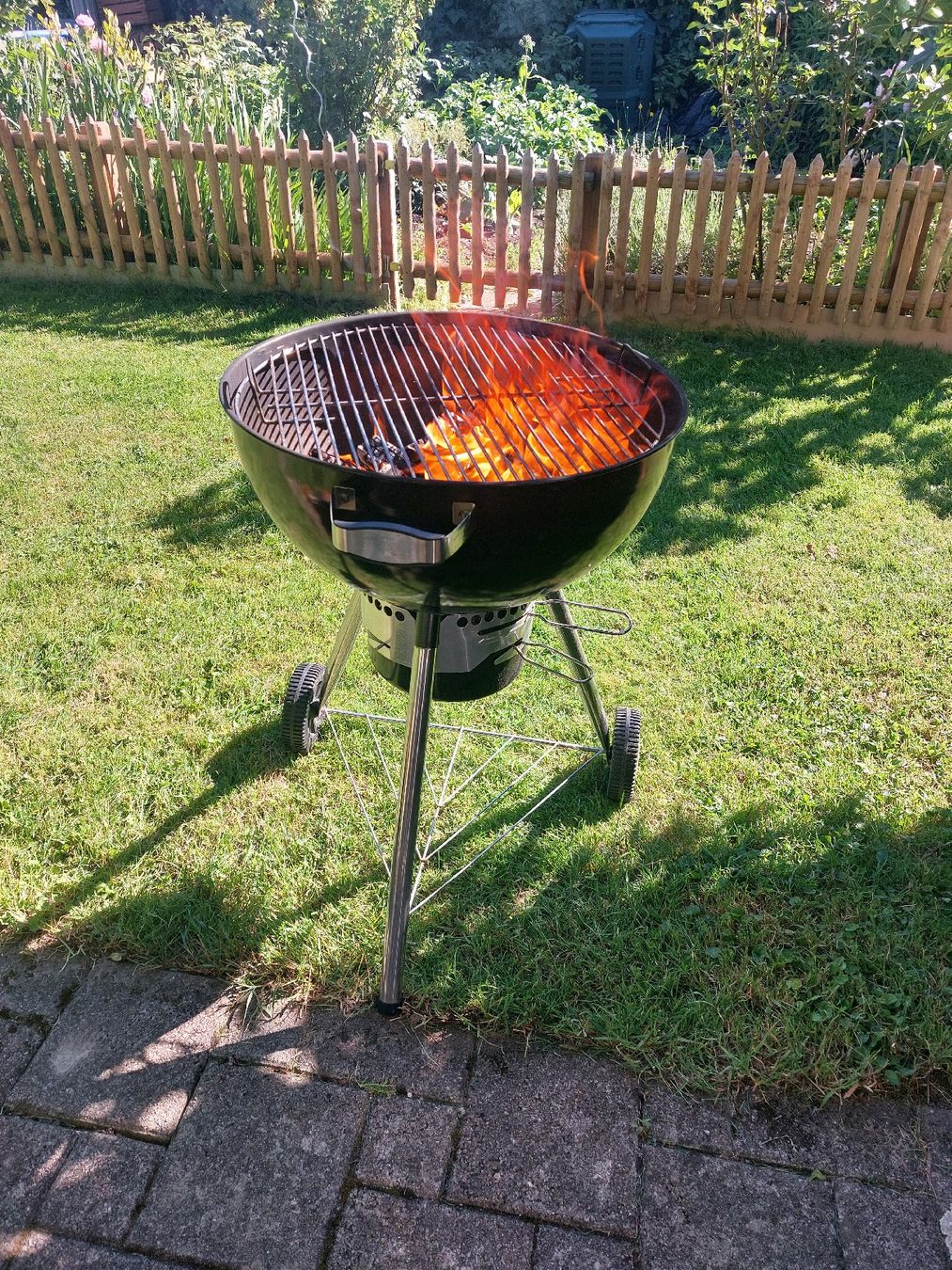 Grills: Holzkohle-Grill – Gebraucht aus Engelburg von Guifo