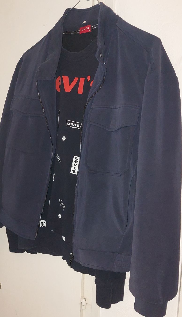 S.Oliver Lotti di vestiti: Veste S.Oliver M avec pullover offert S- collection privé – Usato da Orpund venduto da Biennerome