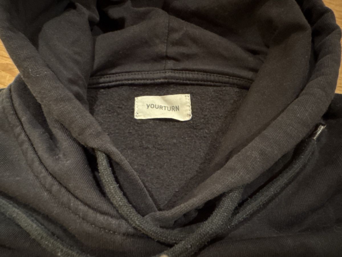 Maglioni & Felpe: Yourturn Kapuzenpullover Gr. XL – Usato da Mauren venduto da ducducturi 3