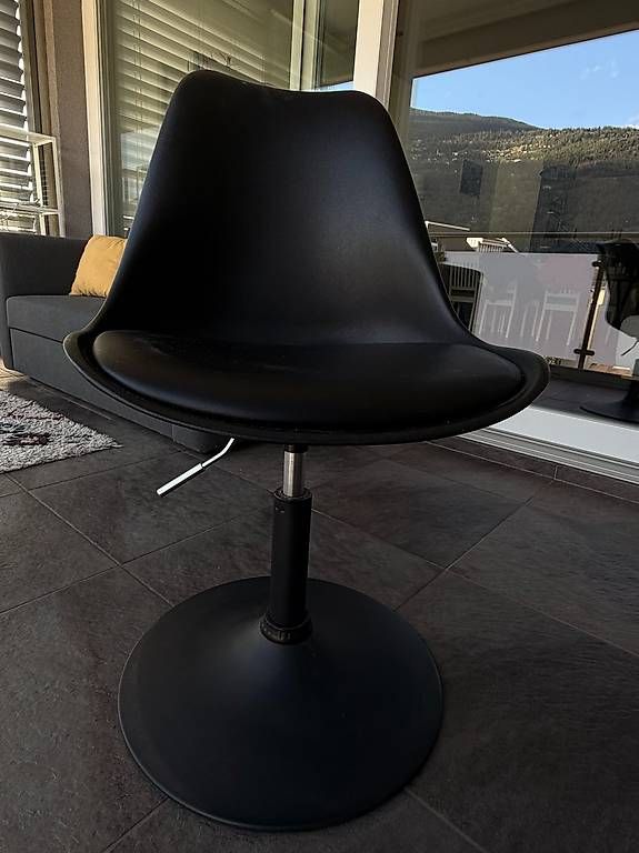 Stühle: Chaises rotatives – Gebraucht aus Sion von bru_dj8v 1