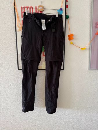 Black hiking pants, size S, good for M