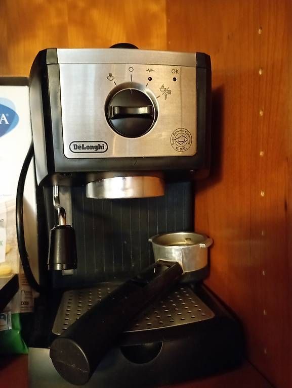 Macchine per caffè & Macchine per espresso: Delonghi-Kaffeemaschine – Usato da Flawil venduto da SG8888