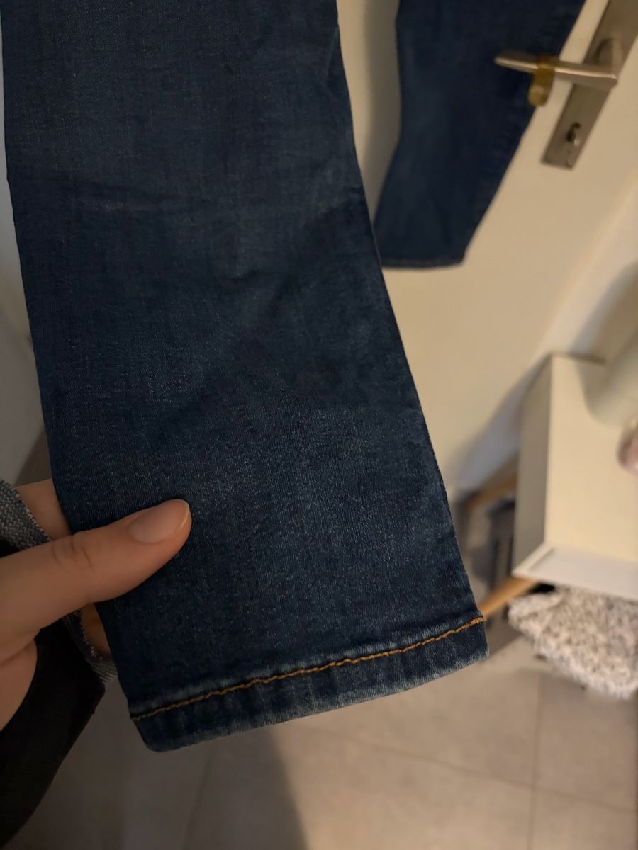 Mango Jeans: Jeans Hose – Usato da Olten venduto da edona_muslija 5