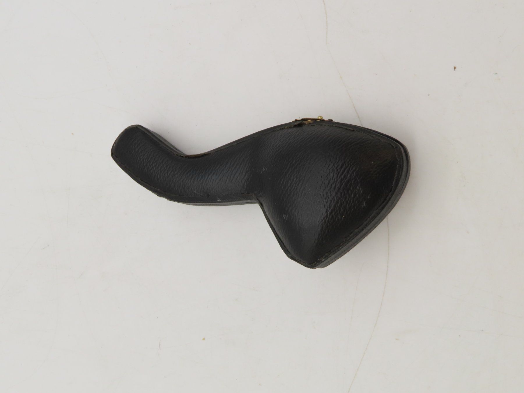 Tabakpfeifen & Zubehör: Meerschaum-Pfeife mit Etui – Gebraucht aus Reinach BL von WBZ-Flohmarkt 2