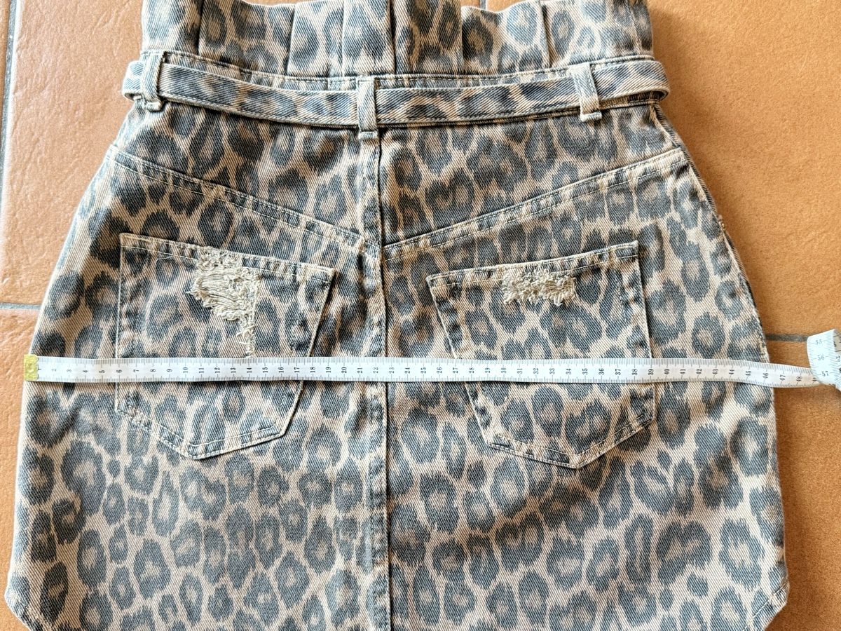 Pinko Gonne: Gonna Pinko Jeans Leopardata – Nuovo (secondo la descrizione) da Bellinzona venduto da bul_mvy5 3