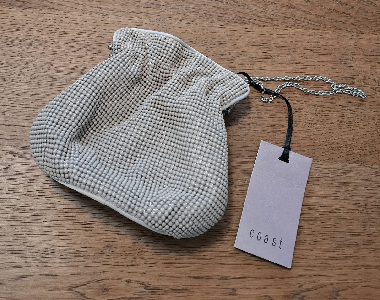 Borse da donna: Coast Handtasche Perlen-Design,  neu! – Nuovo (secondo la descrizione) da Nussbaumen AG venduto da bio_vd8q