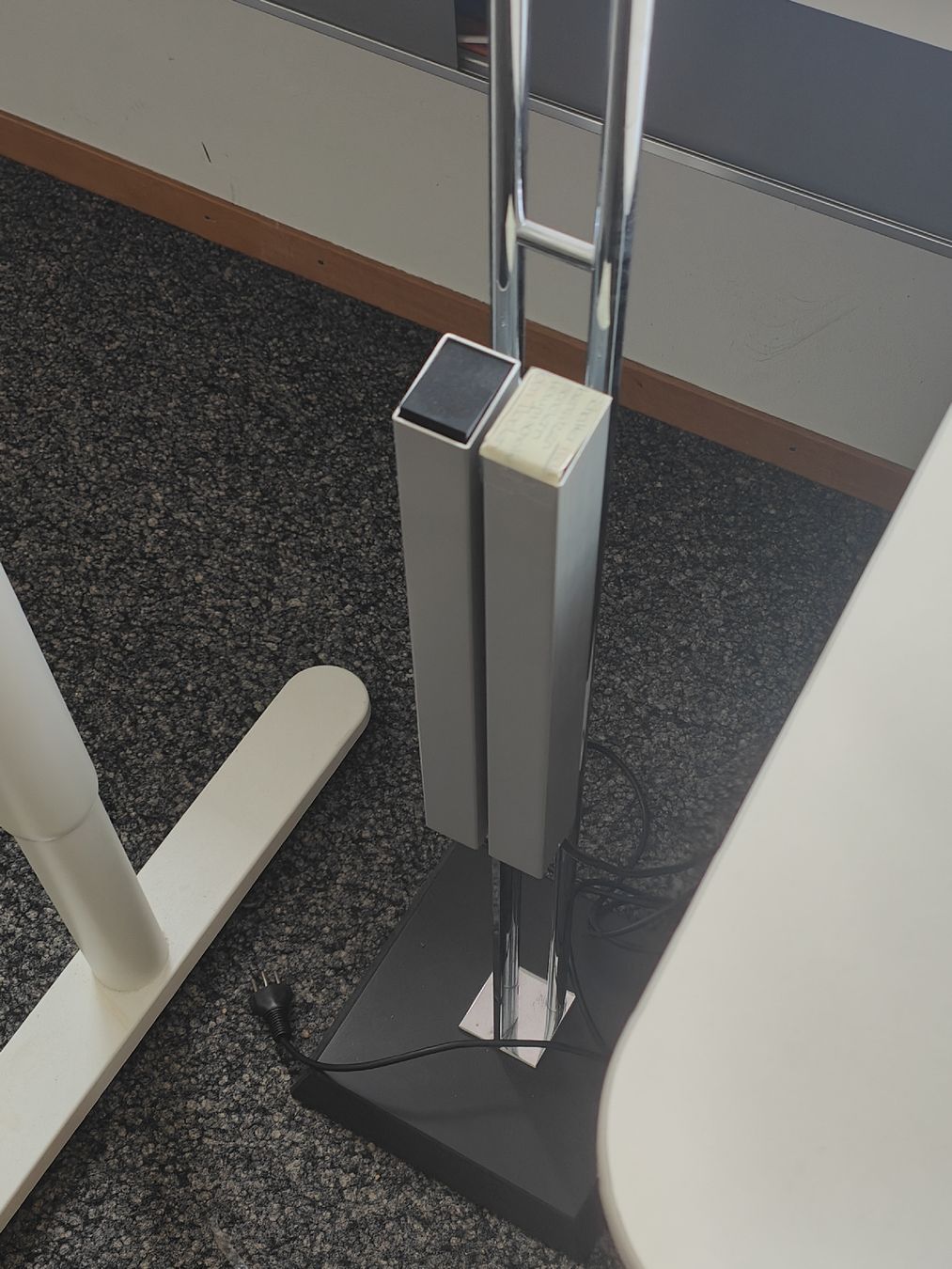 Lampade: Lampe Stehleuchte Office Lamp 200cm – Usato da Zürich venduto da sam_d7yr 2