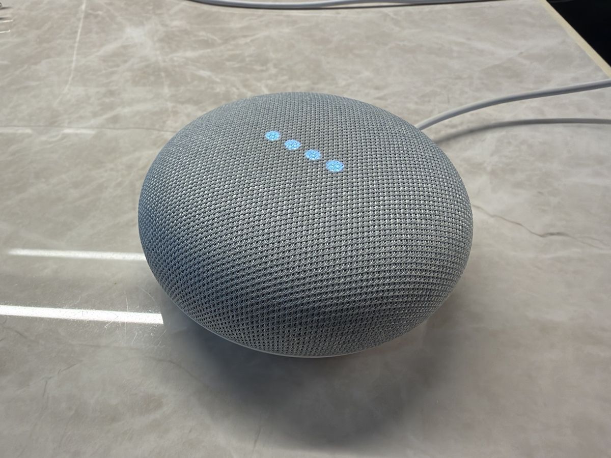 Google Lautsprecher: Google Home Mini – Gebraucht aus Dübendorf von lia_c2kp 1