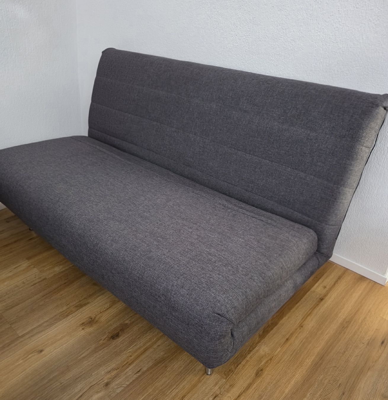 Sofas: Schlafsofa / Bettsofa hellgrau – guter Zustand – Neu (gemäss Beschreibung) aus Hölstein von tar_72c2