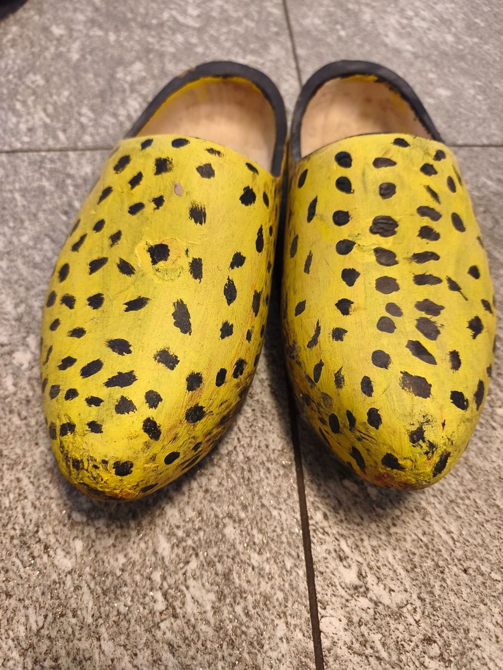 Scarpe da uomo: Zoggeli zum Anmalen – Usato da Nunningen venduto da maedchenfueralles