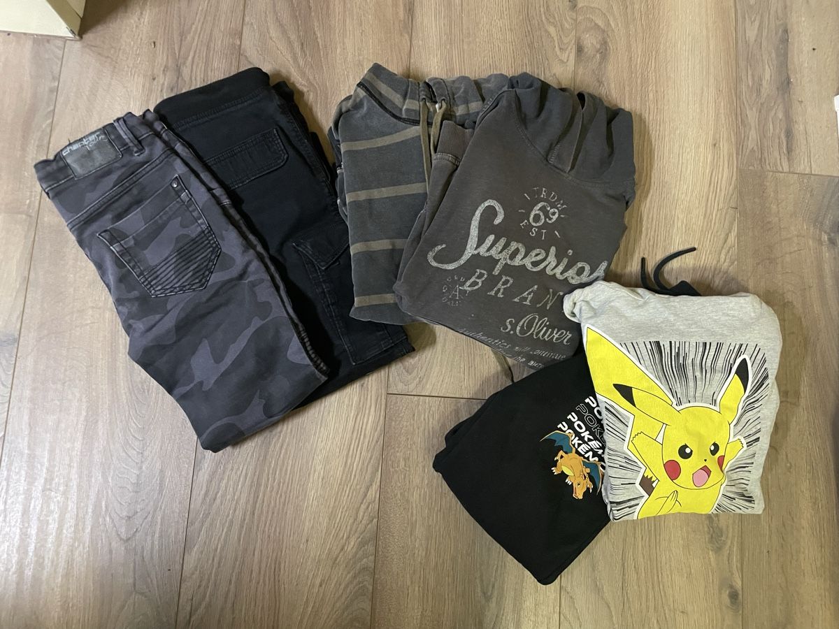 Lotti & Set di vestiti: Kleiderpaket Grösse 152 – Usato da Dornach venduto da san_s2qy