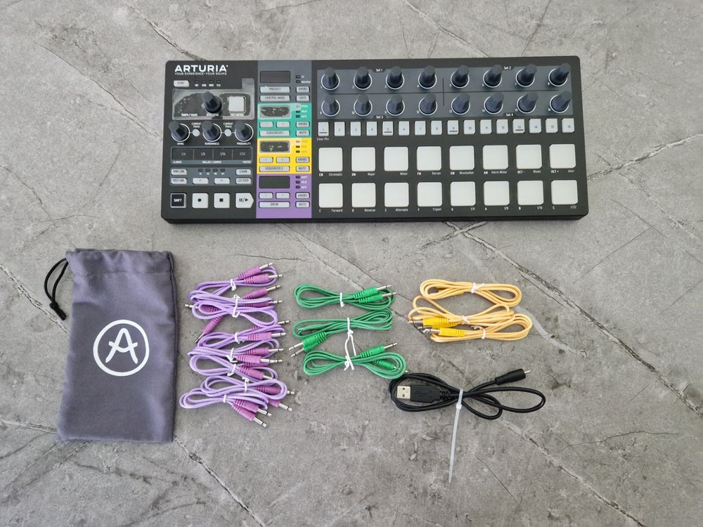 Controller & Sequencer Arturia Beatstep Pro | Kaufen auf Ricardo