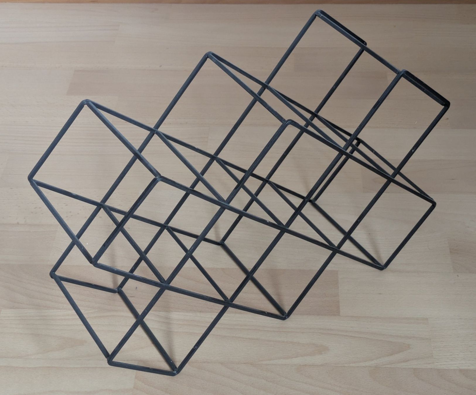 Étagères: Modernes Weinregal | Modern wine rack – D'occasion à Baden par edw_j5qd