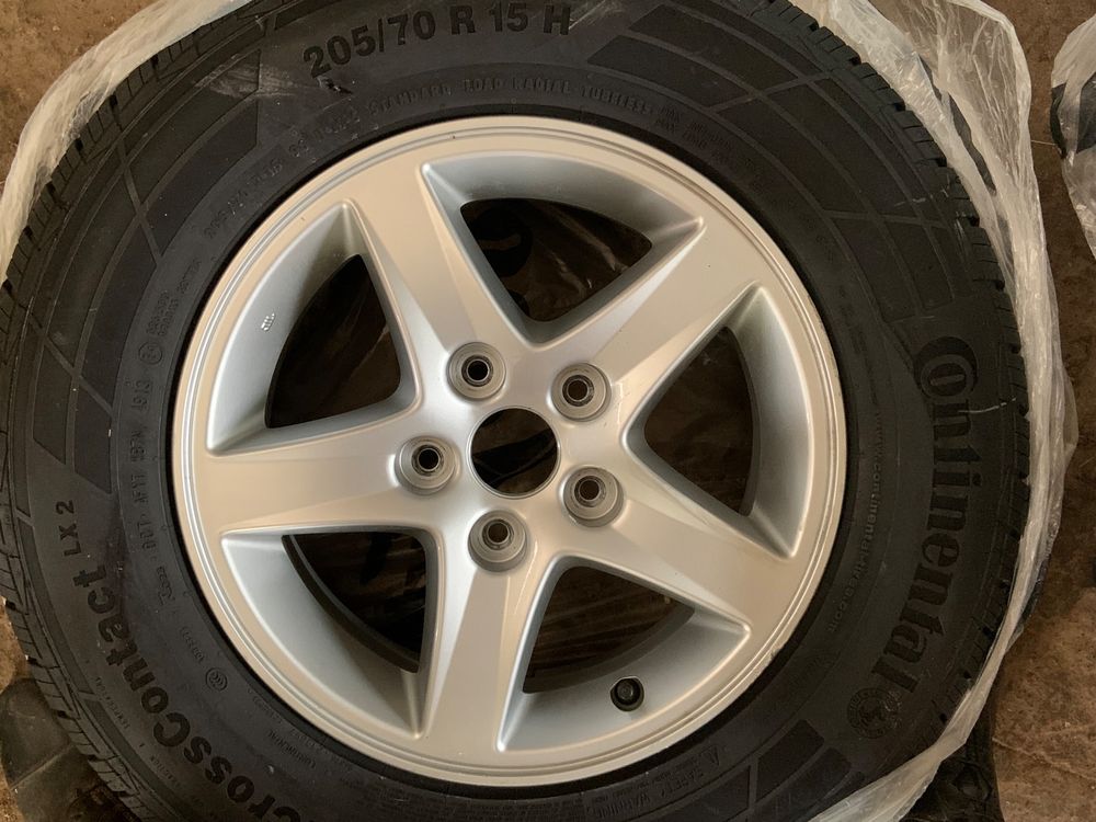 Alufelgen mit fast neuen Pneus 205/70 R 15 H | Kaufen auf Ricardo