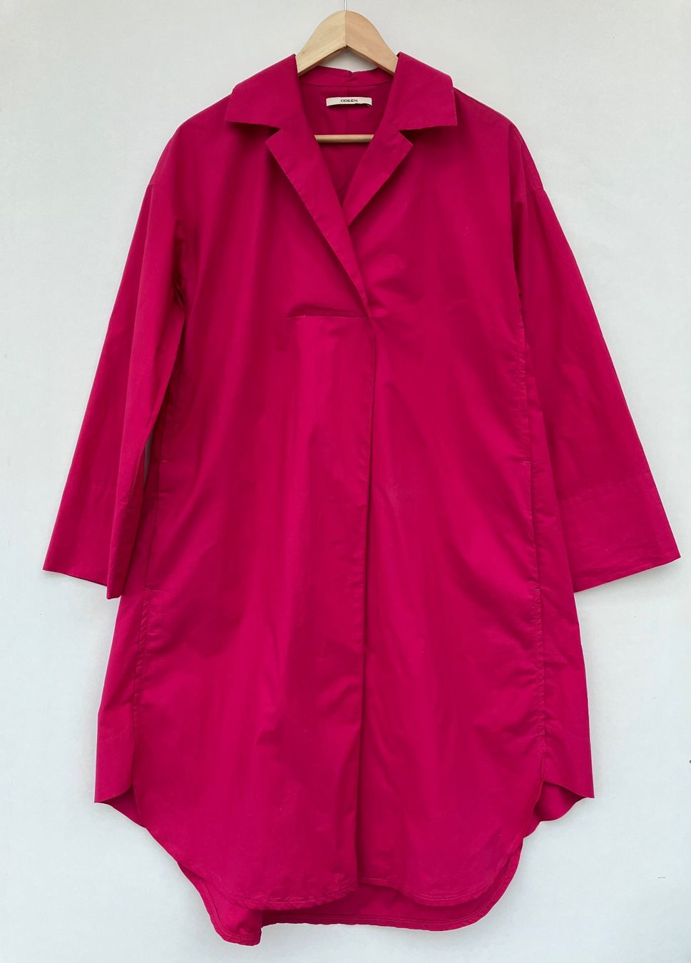 Kleider: Odeeh Oversized Kleid Gr.S – Gebraucht aus Unterägeri von Jutka_04