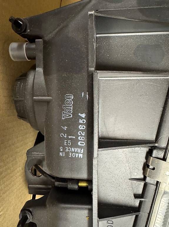 Fari: Scheinwerfer Citroen XM Y3 vorne rechts – Usato da Sirnach venduto da Toyo1 2