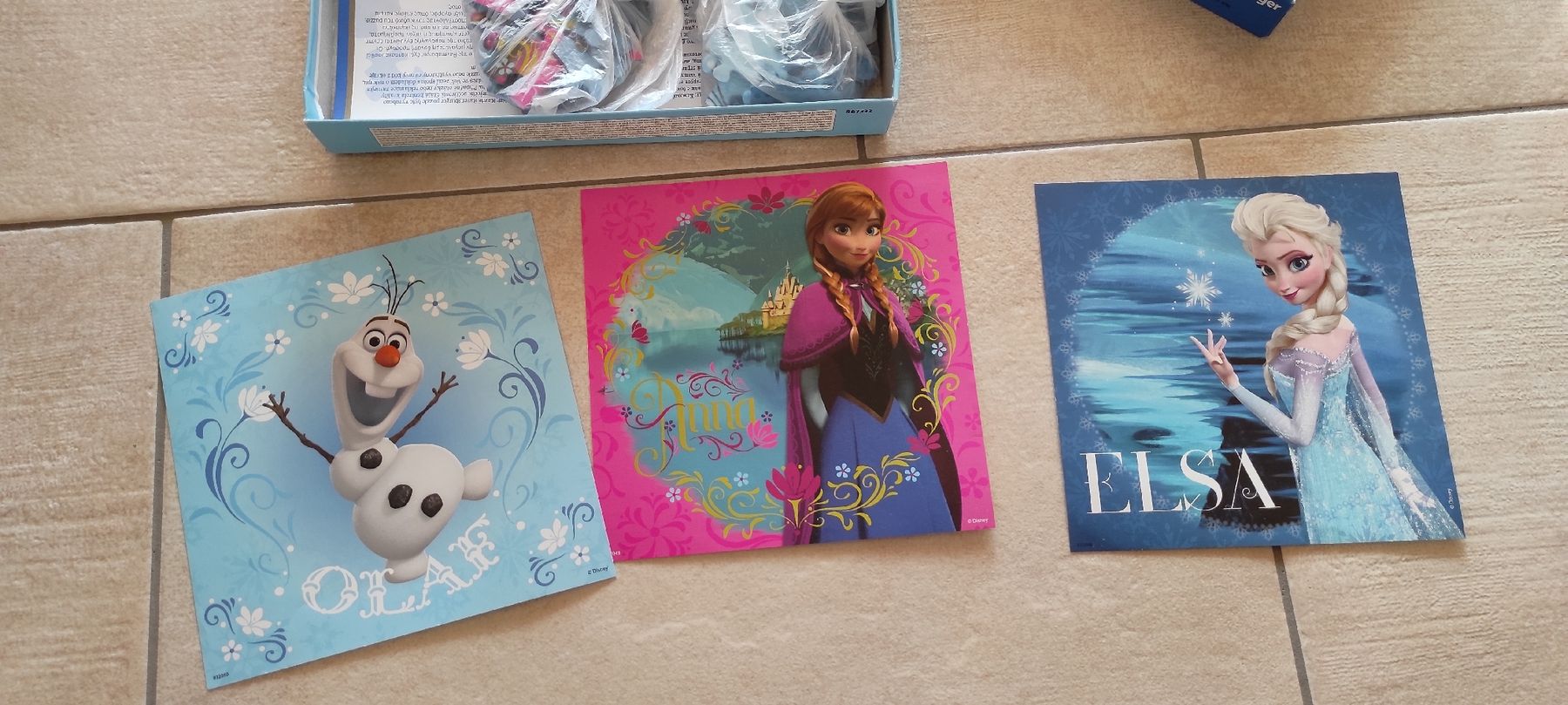 Ravensburger Puzzle: Ravensburger Puzzle Die Eiskönigin 3x49 Teile Alter 5+ – Usato da Zollbrück venduto da Turner5 2