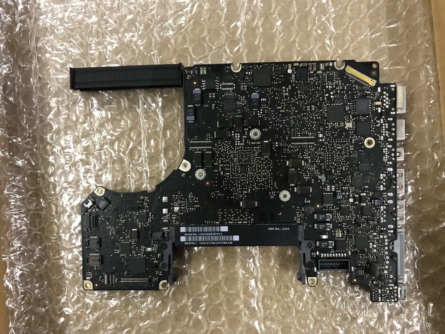 Intel Mainboards: Motherboard MacBook Pro 2011/2012 – Defekt aus Zug von OrturMullerMac