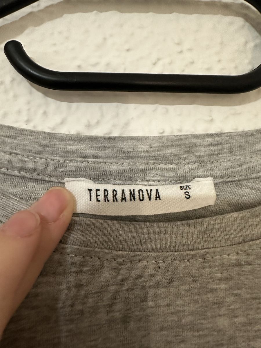 T-shirt: T-Shirt Terranova – Usato da Wattwil venduto da betsar.13 1