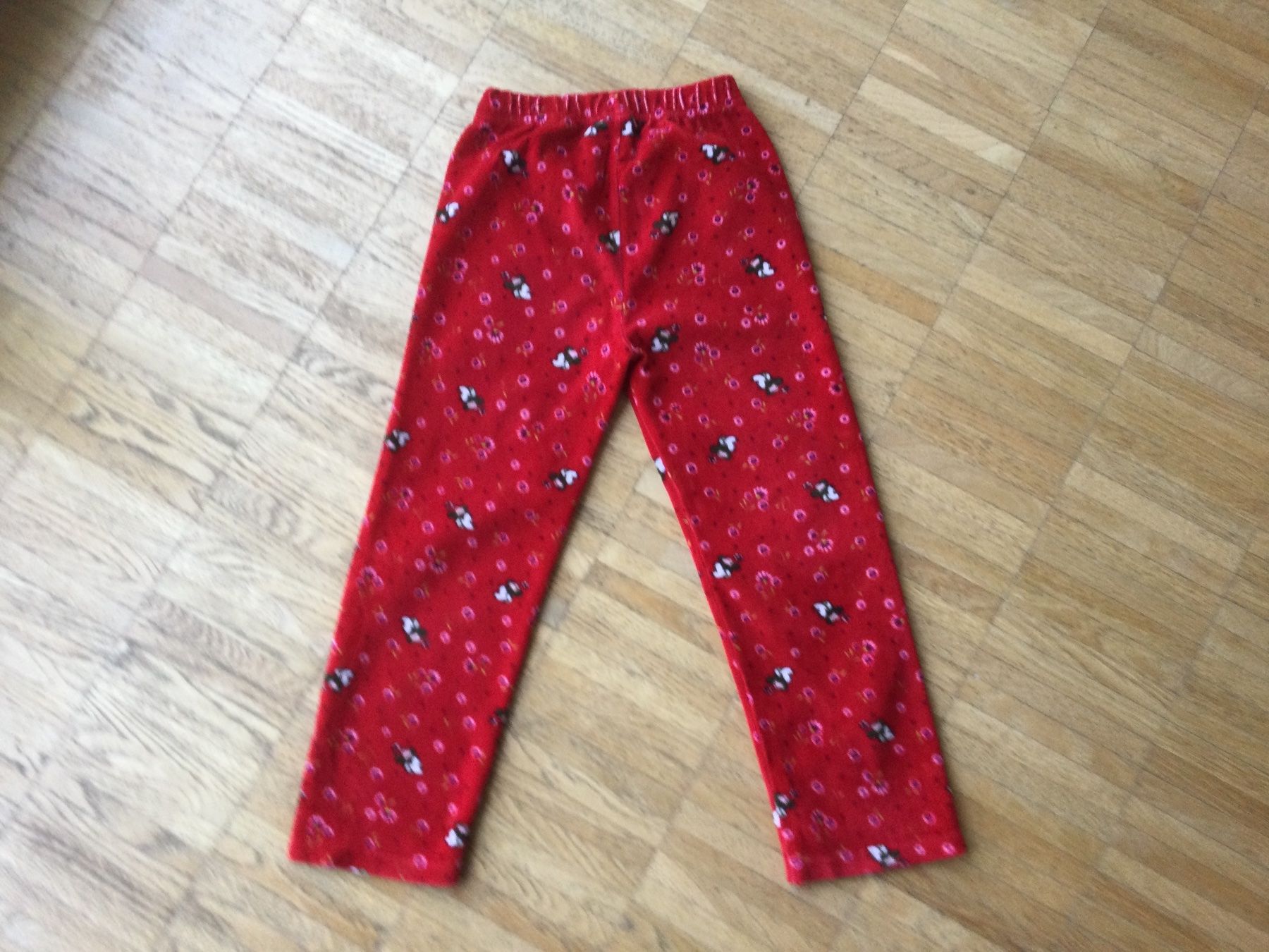 Pyjamas & Ähnliches: Mädchen Pijama warm, Gr 122 – Gebraucht aus Zürich von ShadowVorlon 2