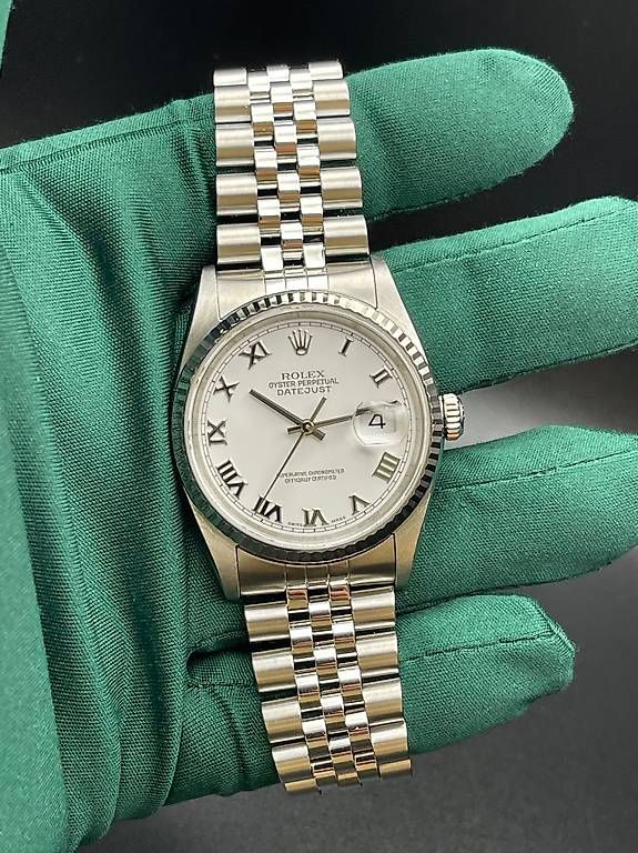 Rolex Orologi: Rolex Datejust 36 Ref. 16234 White Roman 2005 Full Set – Usato da Lugano venduto da luganotopwatches 6