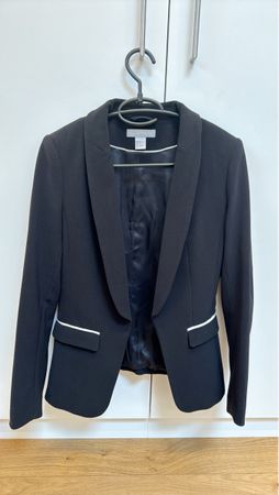 Schwarzer Blazer Grösse 36 von H&M