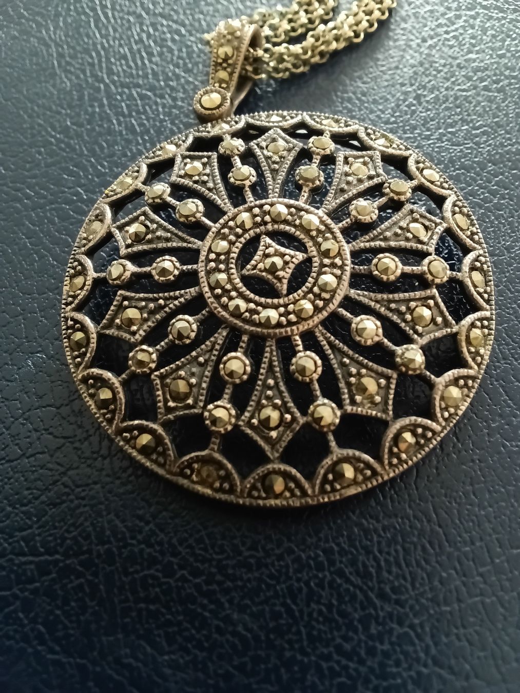 Colliers: Vintage Round Pendant Necklace Silver  – D'occasion à Immensee par vgitter 5