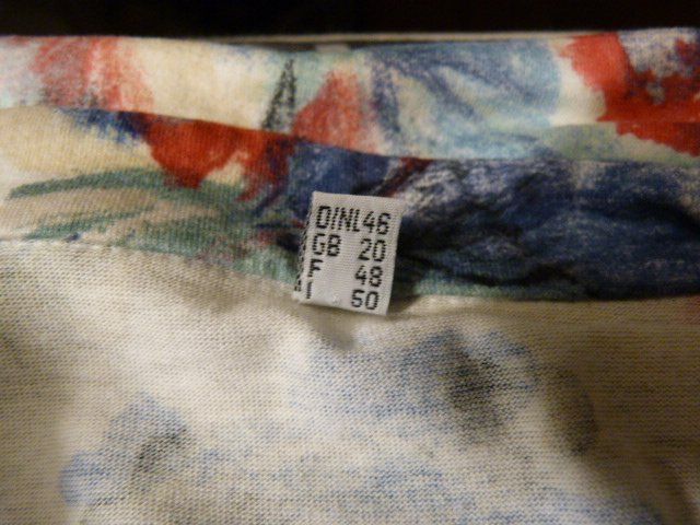 Vestiti: Shirtkleid, Gr. 46, weiss-bunt – Usato da Nunningen venduto da Fashion-Ave51 5