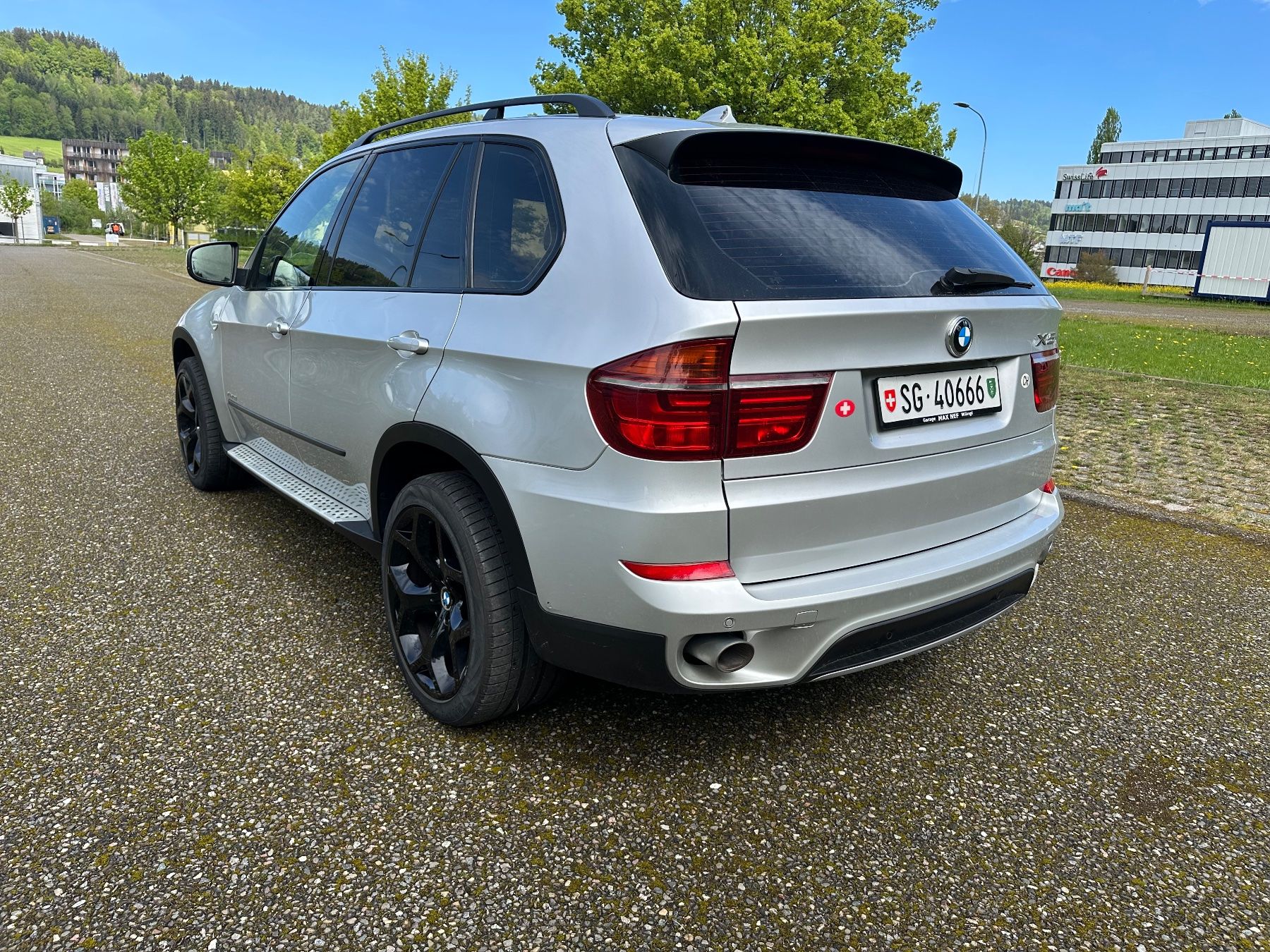 BMW Automobili: Frisch Ab MFK BMW X5 x Driver 40 d – Usato da St.Gallen venduto da maxi1979 2