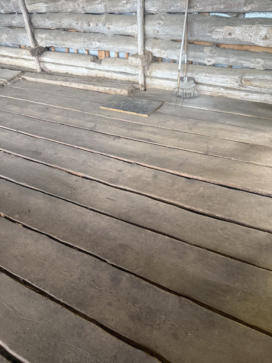 Articoli in legno: Altholz Bretter, Rot- und/oder Weisstanne – Usato da Netstal venduto da ths_mmz5 2