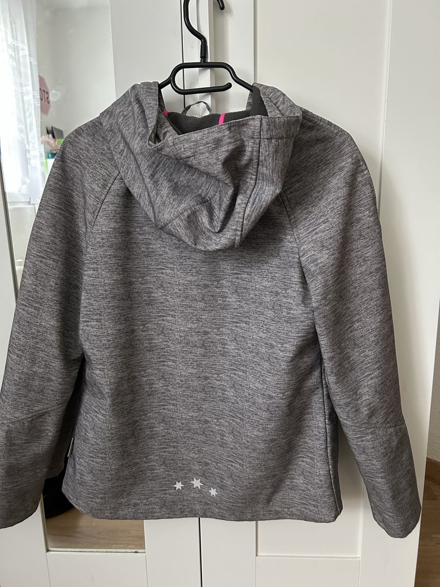 Vestes & Manteaux: Wind- und Wetterjacke – D'occasion à Wetzikon ZH par zuz_ffn2 3