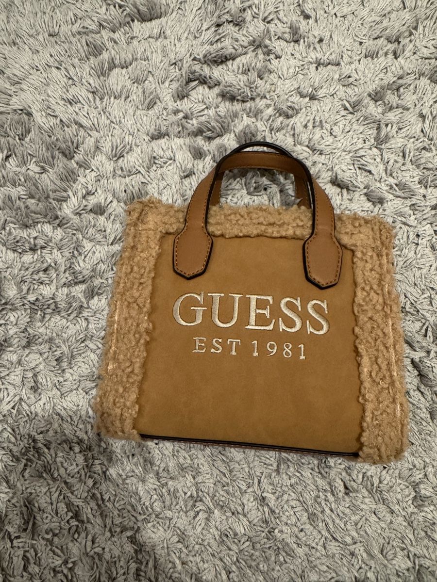 Guess Taschen für Damen: Guess Silvana sac – Gebraucht aus Gland von cam_5z9v