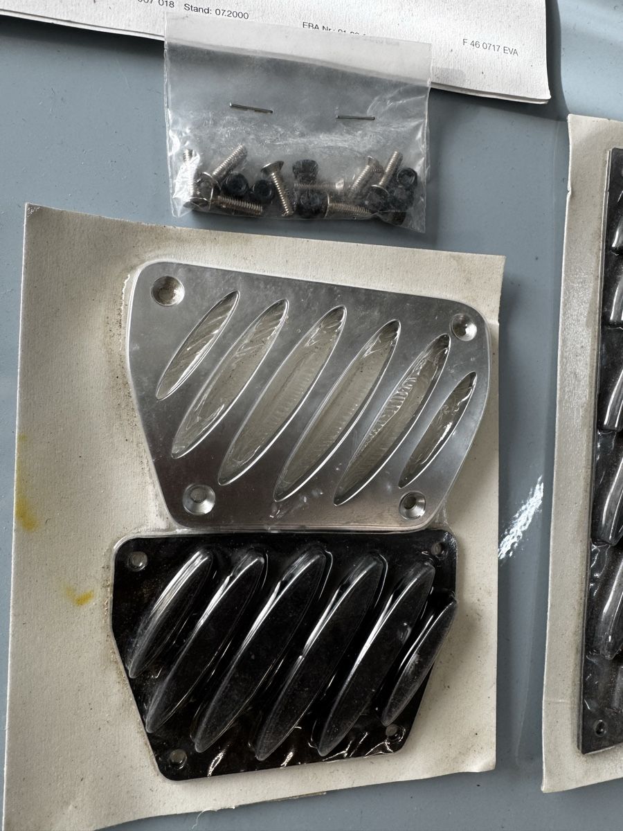 BMW Tutti pezzi di ricambio auto: Original BMW M-Performance pédalier – Nuovo e nell'imballaggio originale da Cressier FR venduto da UmbraOminis 1